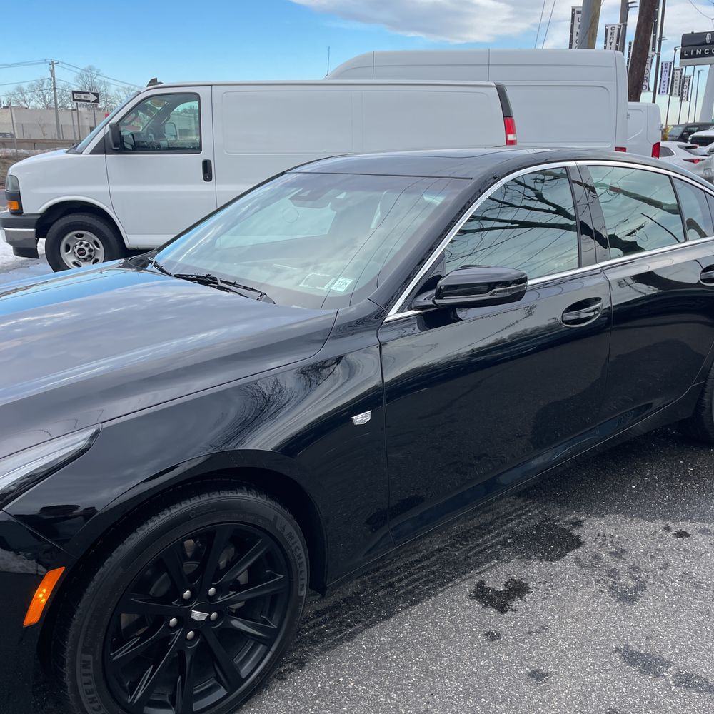 2024 Cadillac CT5 - Image 9