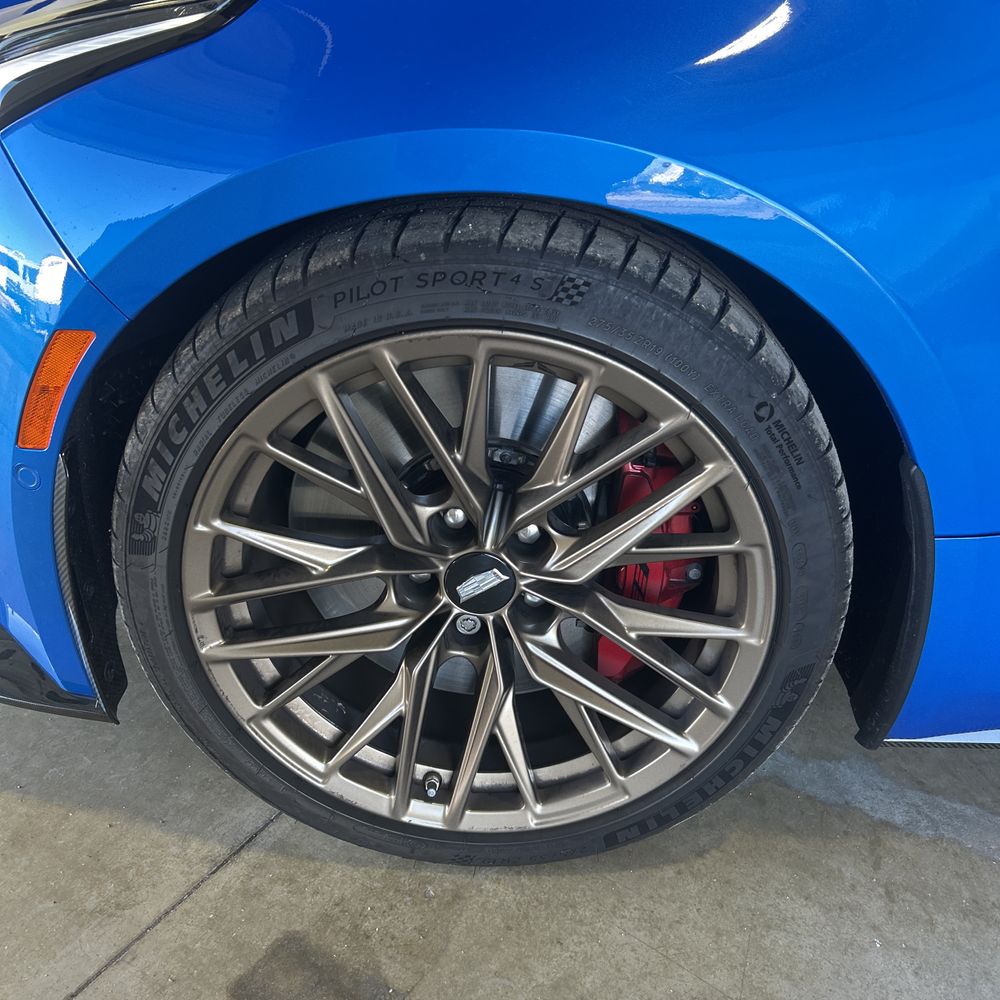 2024 Cadillac CT5-V - Image 35