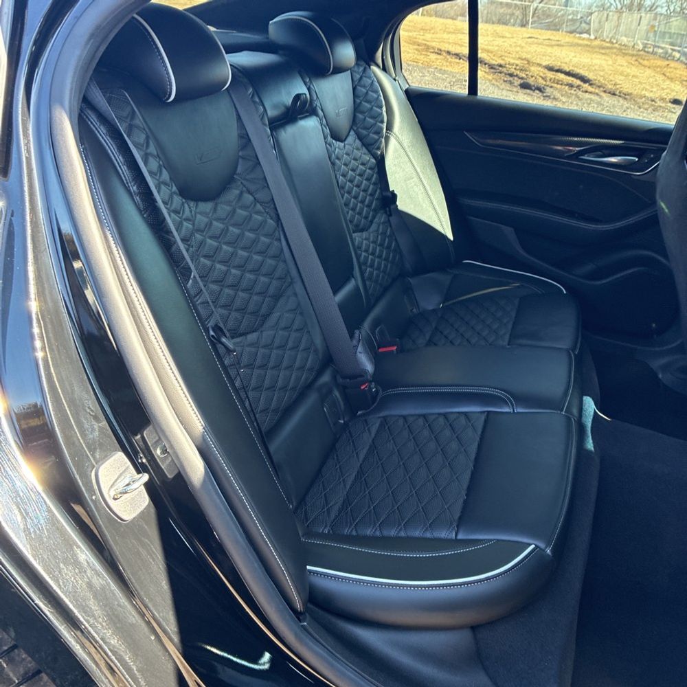 2023 Cadillac CT5-V - Image 3