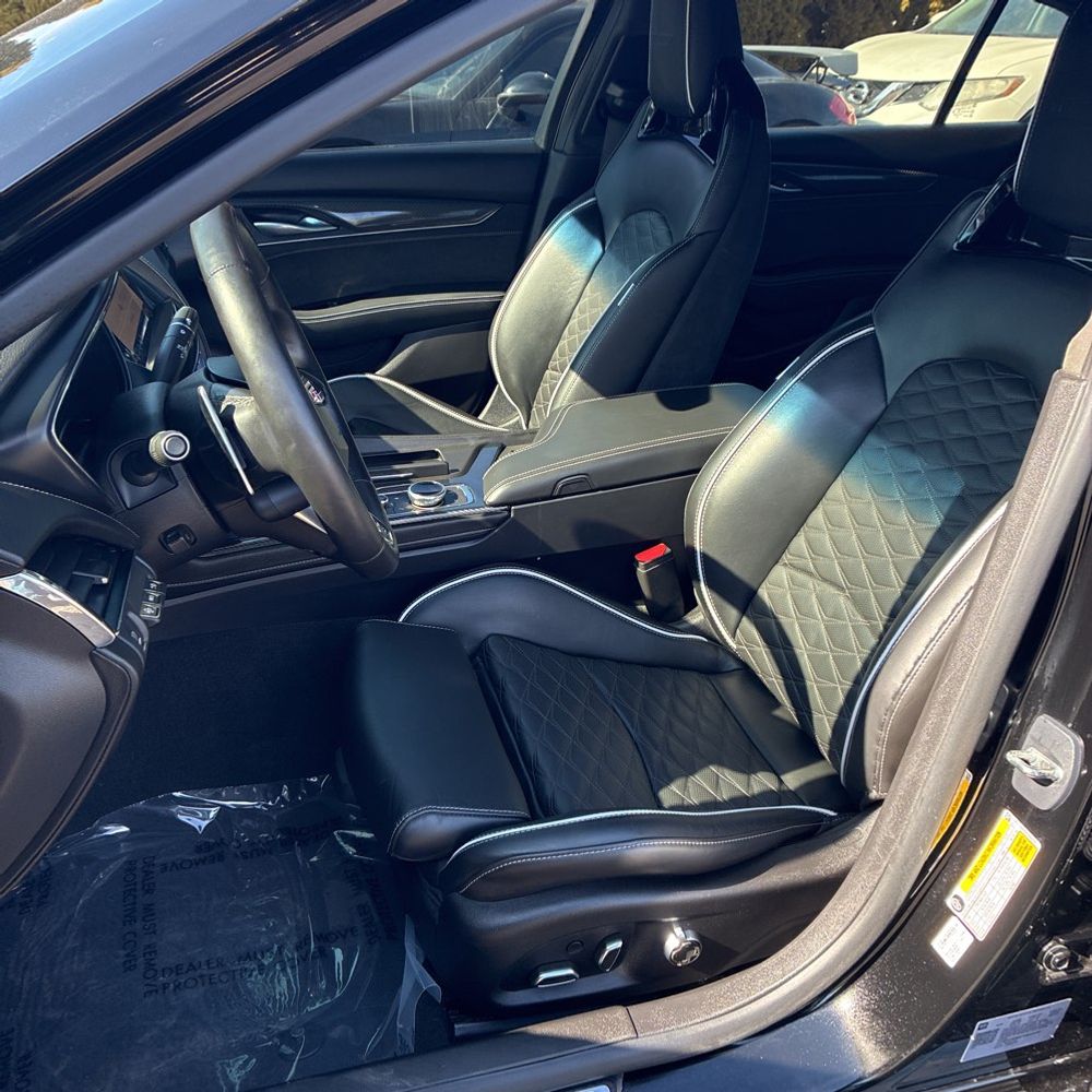 2023 Cadillac CT5-V - Image 7