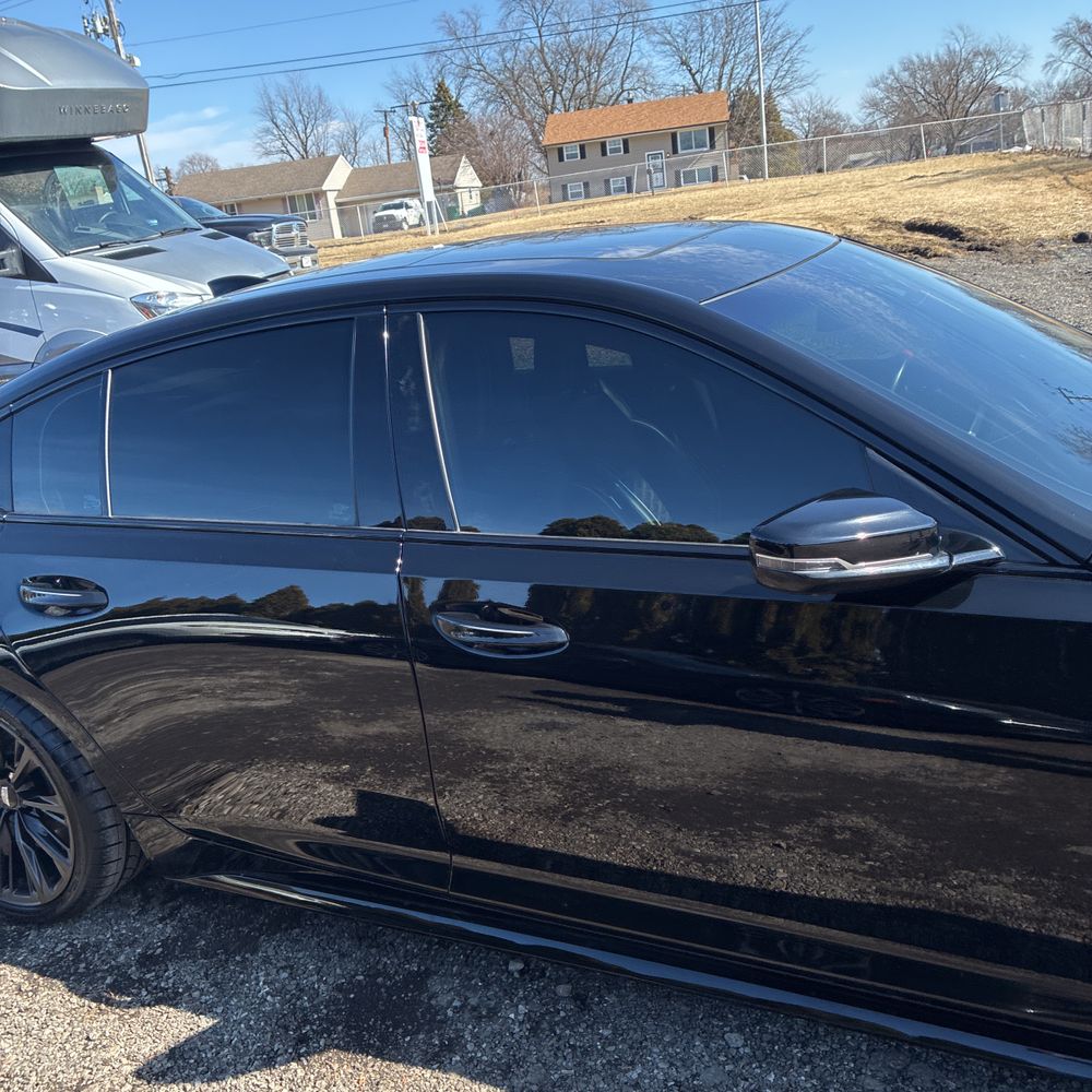 2023 Cadillac CT5-V - Image 29