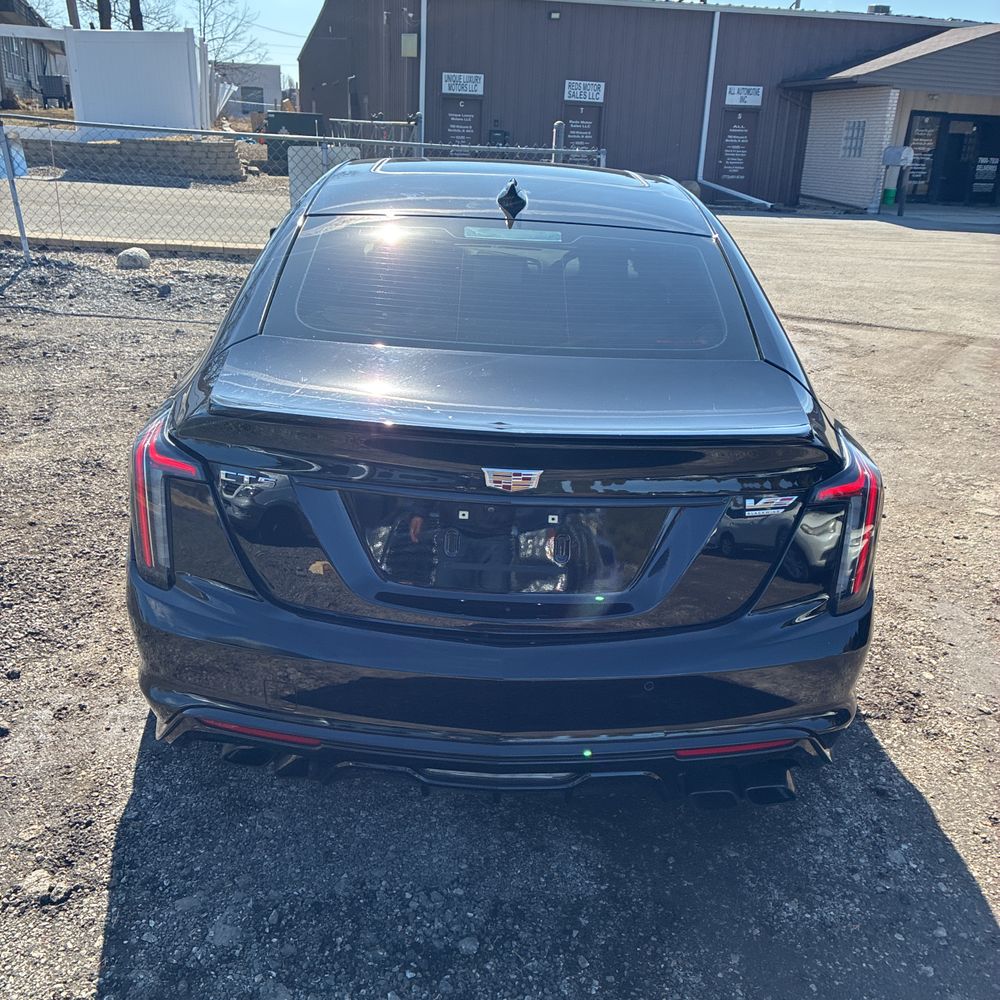 2023 Cadillac CT5-V - Image 33