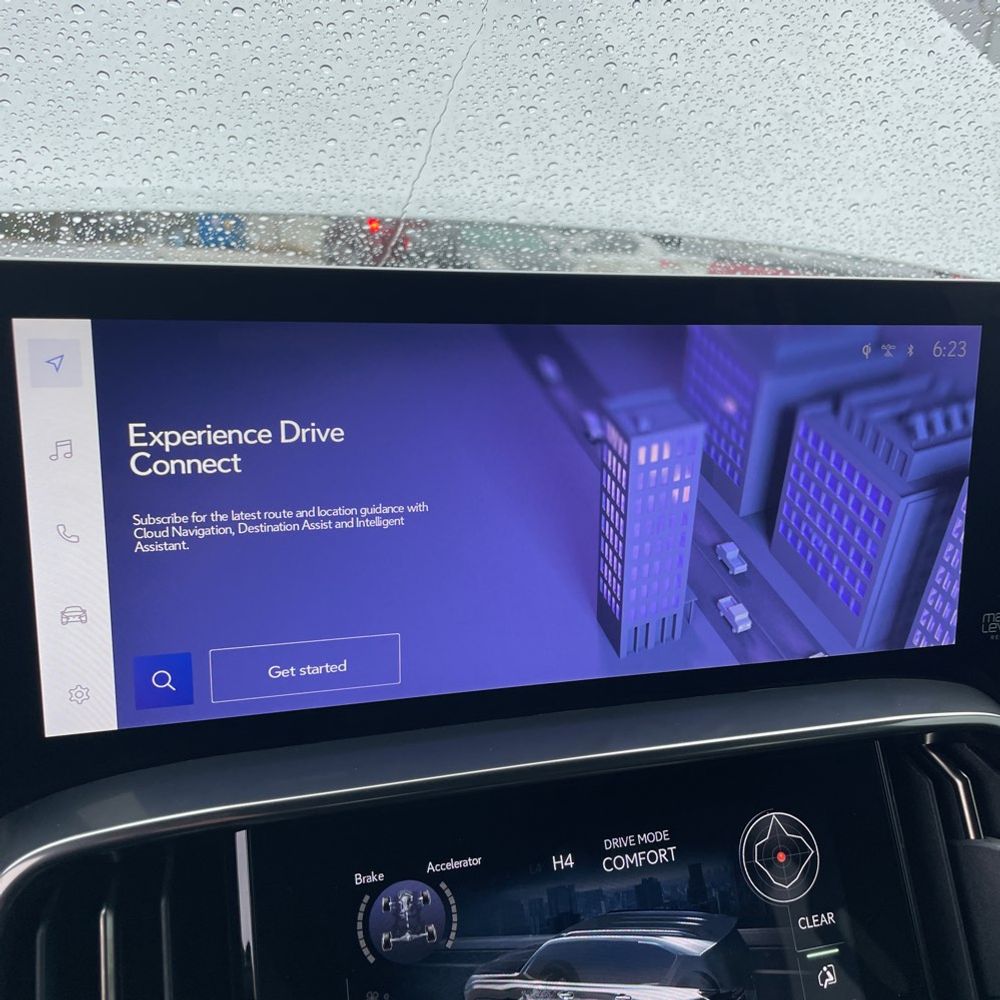 2024 Lexus LX 600 - Image 10