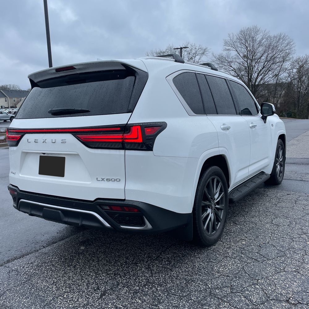 2024 Lexus LX 600 - Image 24