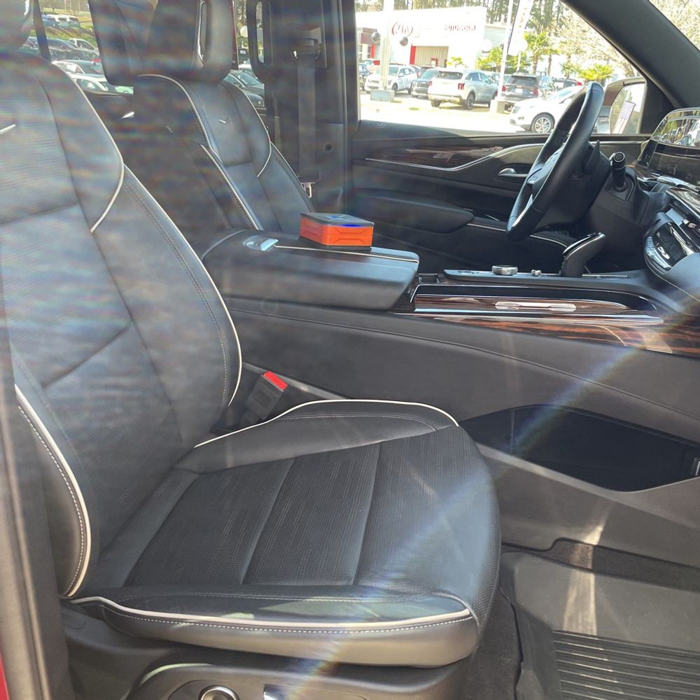 2024 Cadillac Escalade ESV