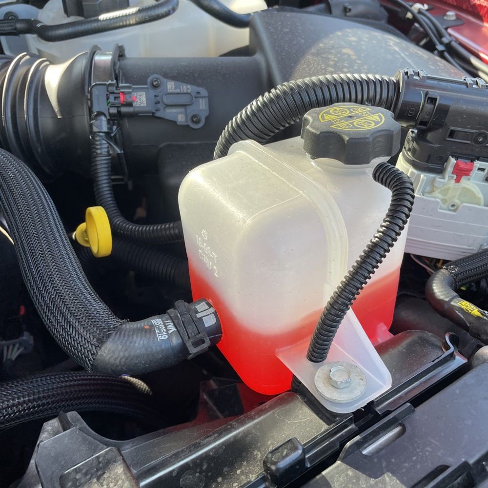 2024 Cadillac Escalade ESV - Image 8