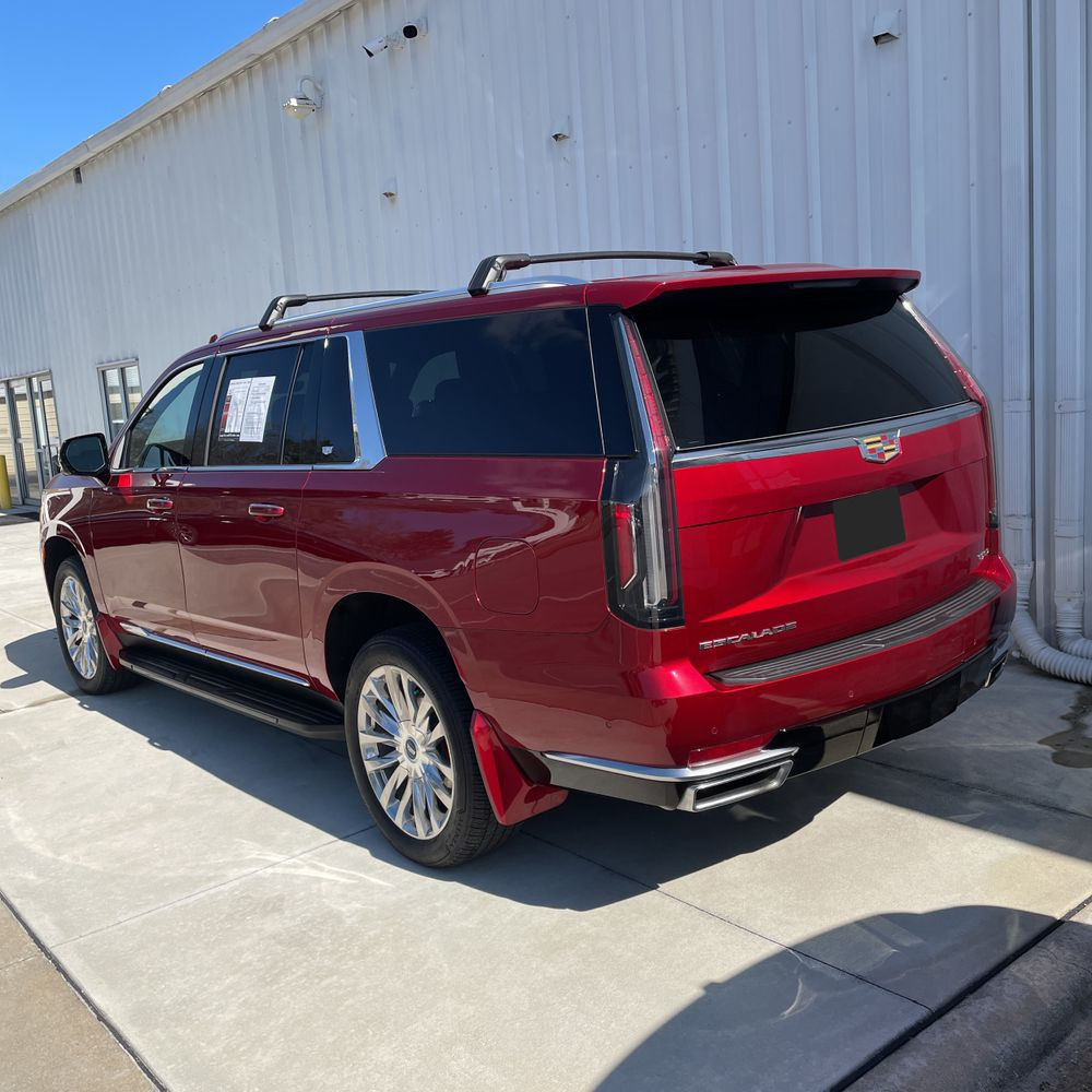 2024 Cadillac Escalade ESV - Image 25