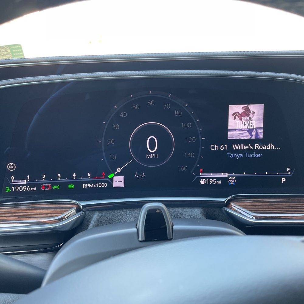 2024 Cadillac Escalade ESV - Image 37