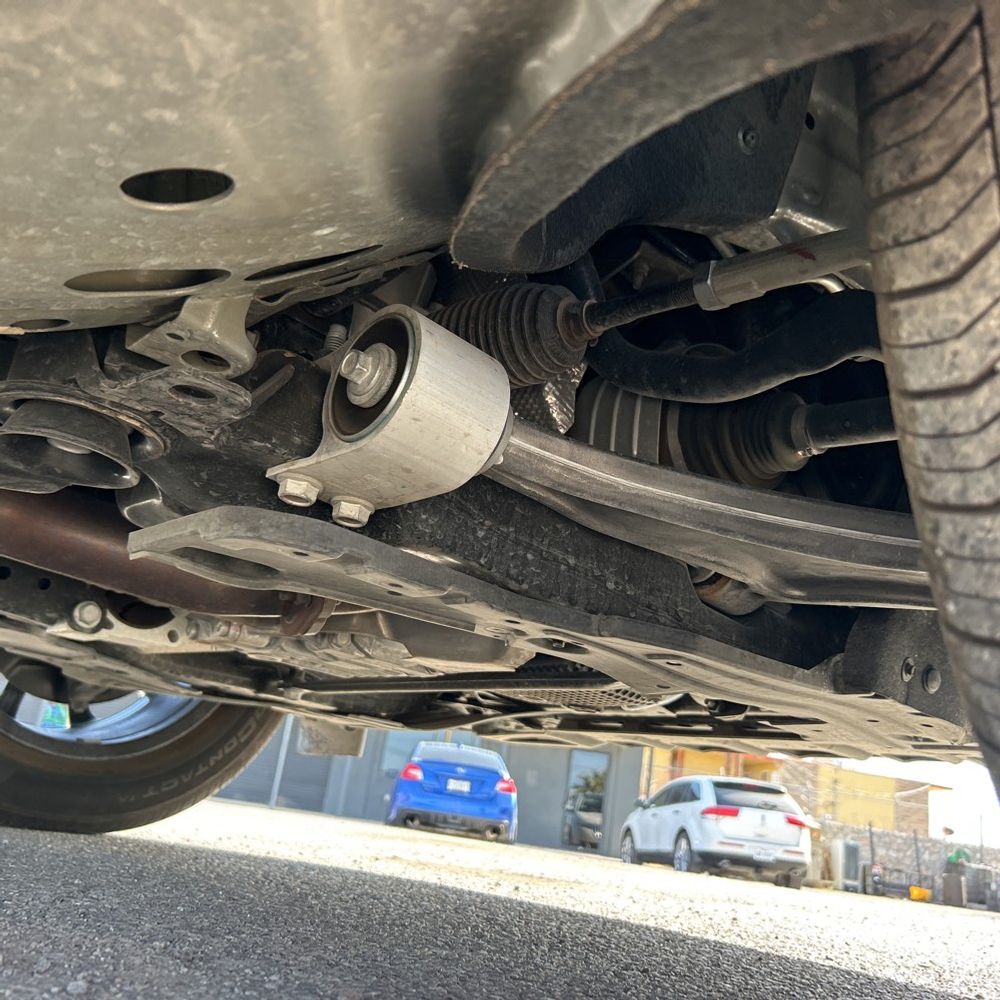 2024 Cadillac XT4 - Image 16