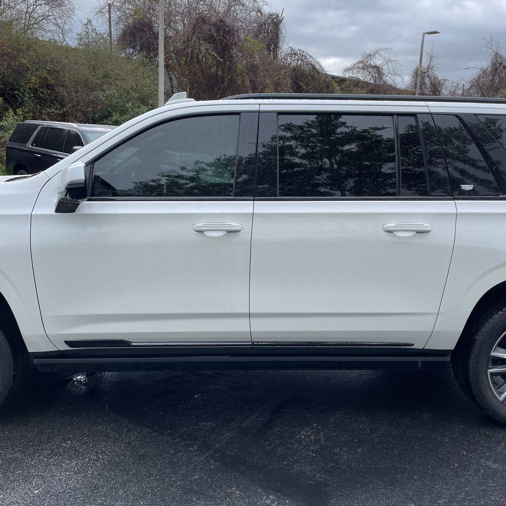 2021 Cadillac Escalade ESV - Image 5