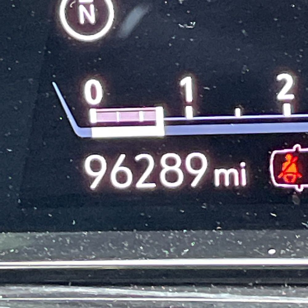 2021 Cadillac Escalade ESV - Image 14