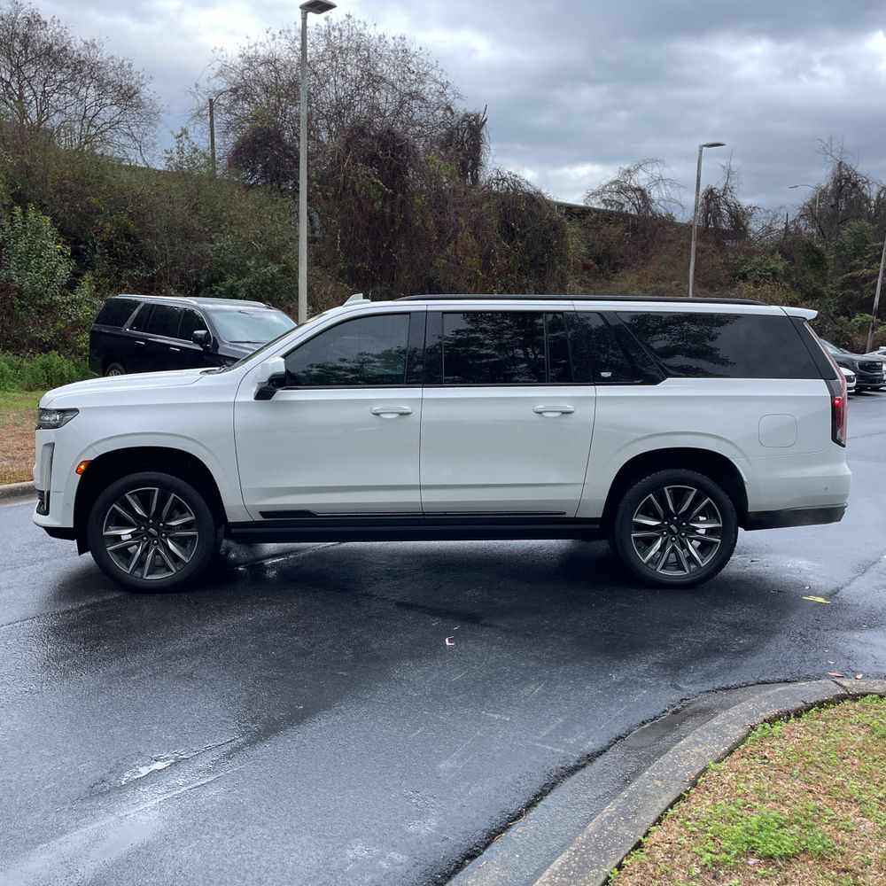 2021 Cadillac Escalade ESV - Image 46