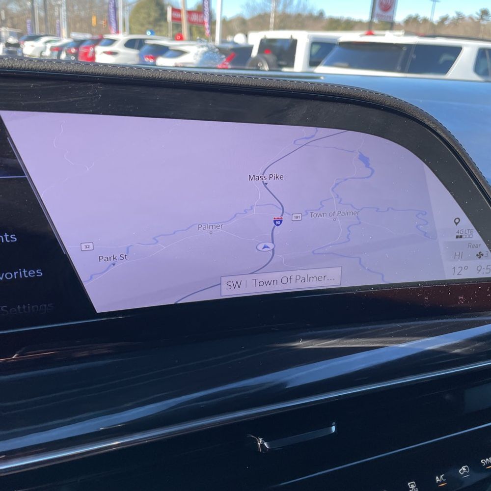 2024 Cadillac Escalade-V ESV - Image 14