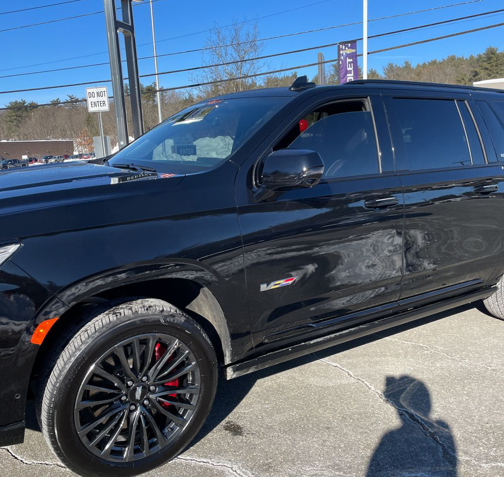 2024 Cadillac Escalade-V ESV - Image 53