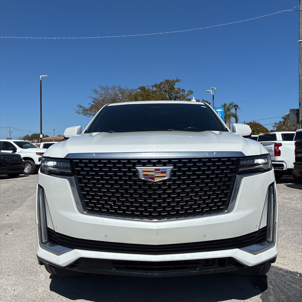 2022 Cadillac Escalade ESV - Image 15