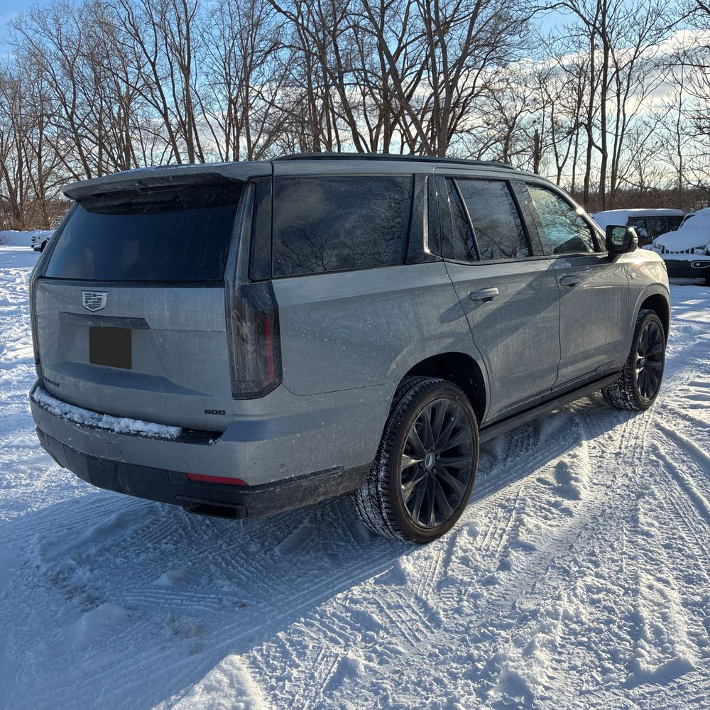 2026 Cadillac Escalade - Image 28